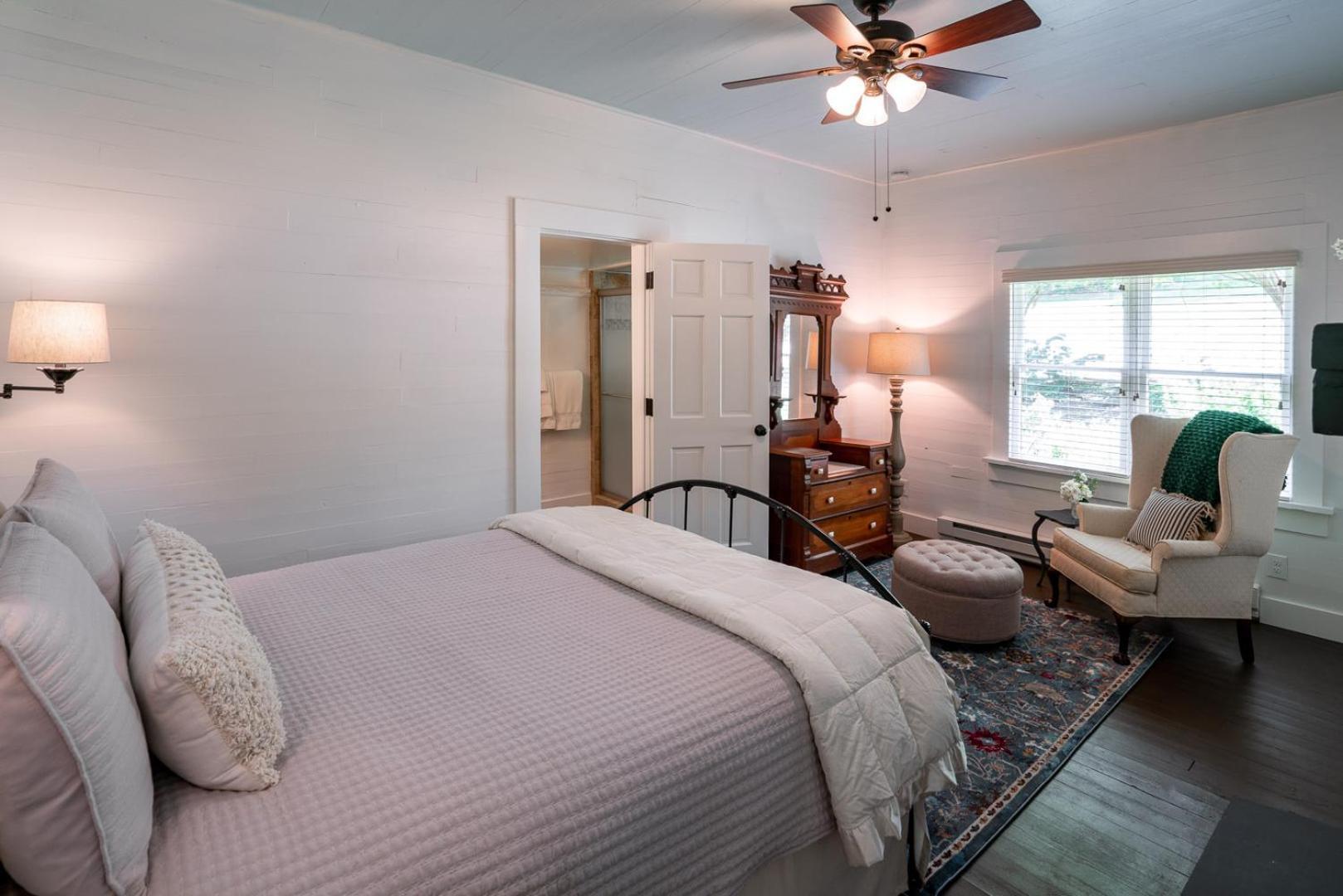 Superior Queen Room